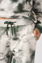 Close-up of the side pocket on the women's tie-dye joggers.