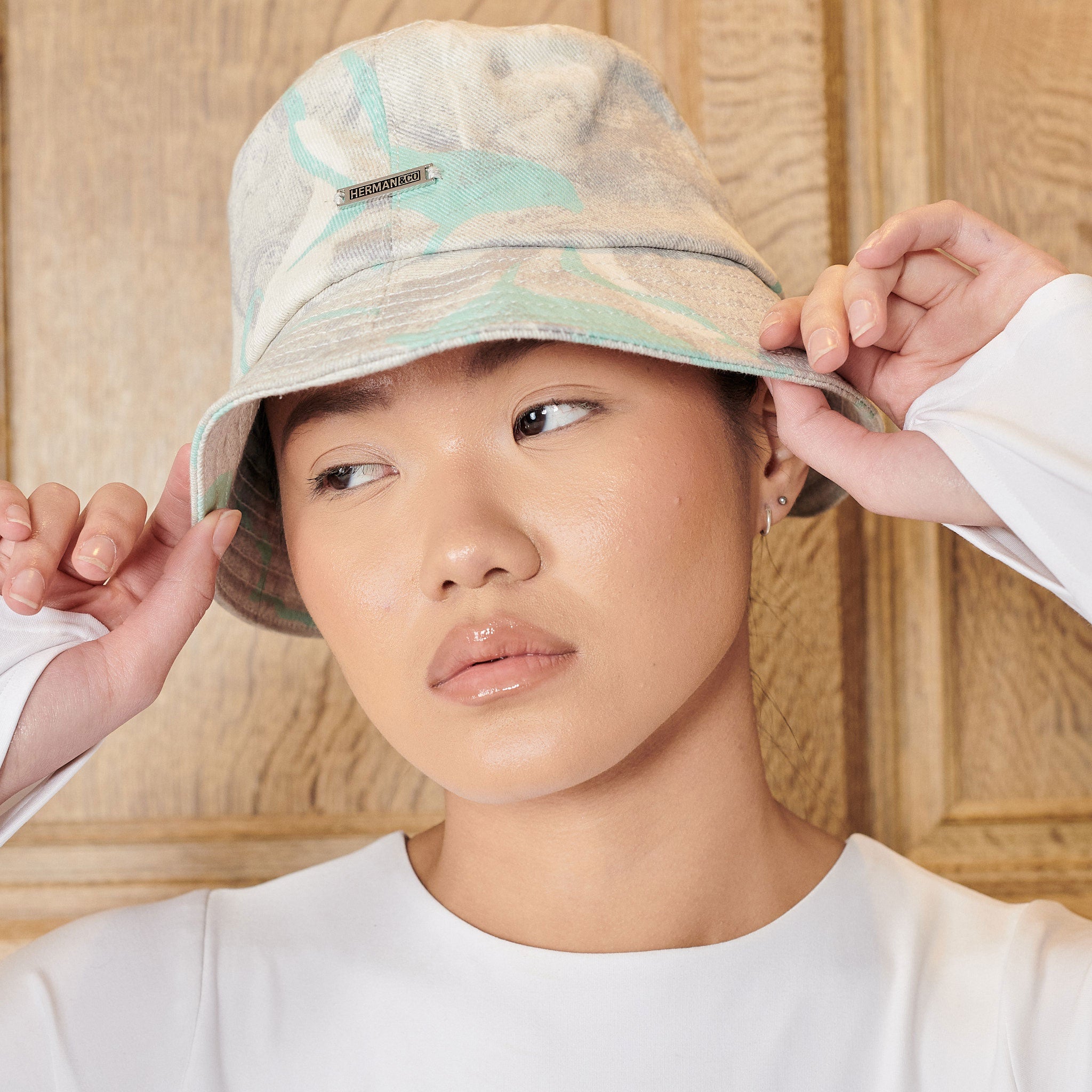 Psychedelic Marble Printed Bucket Hat  – HERMAN&CO